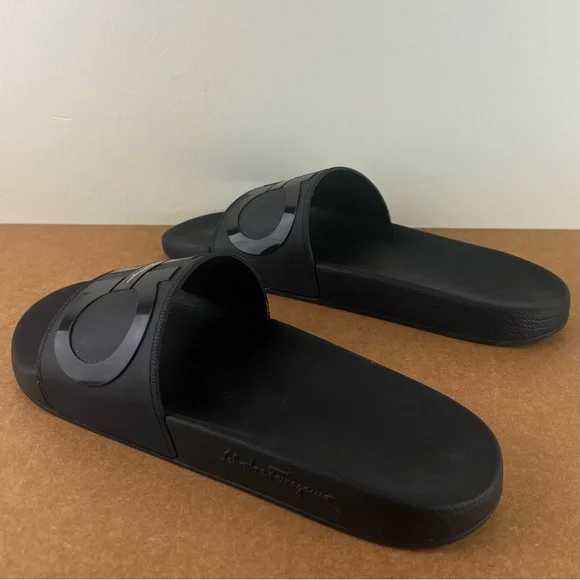 SALVATORE FERRAGAMO BLACK SLIDE SANDALS - Picture 7 of 13